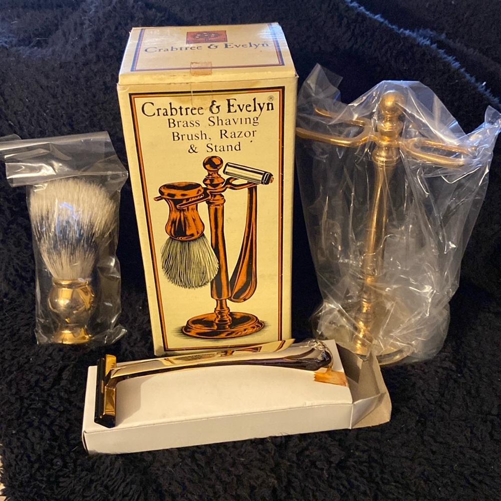 Crabtree & Evelyn Brass Shaving Brush Razor and Stand